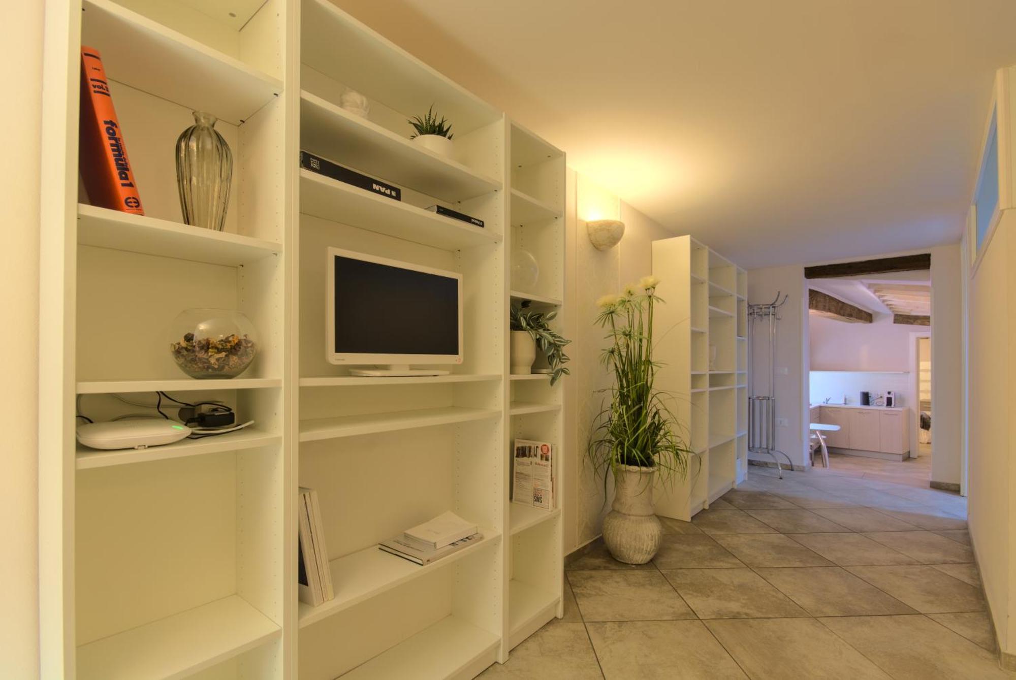 Imola Suites מראה חיצוני תמונה