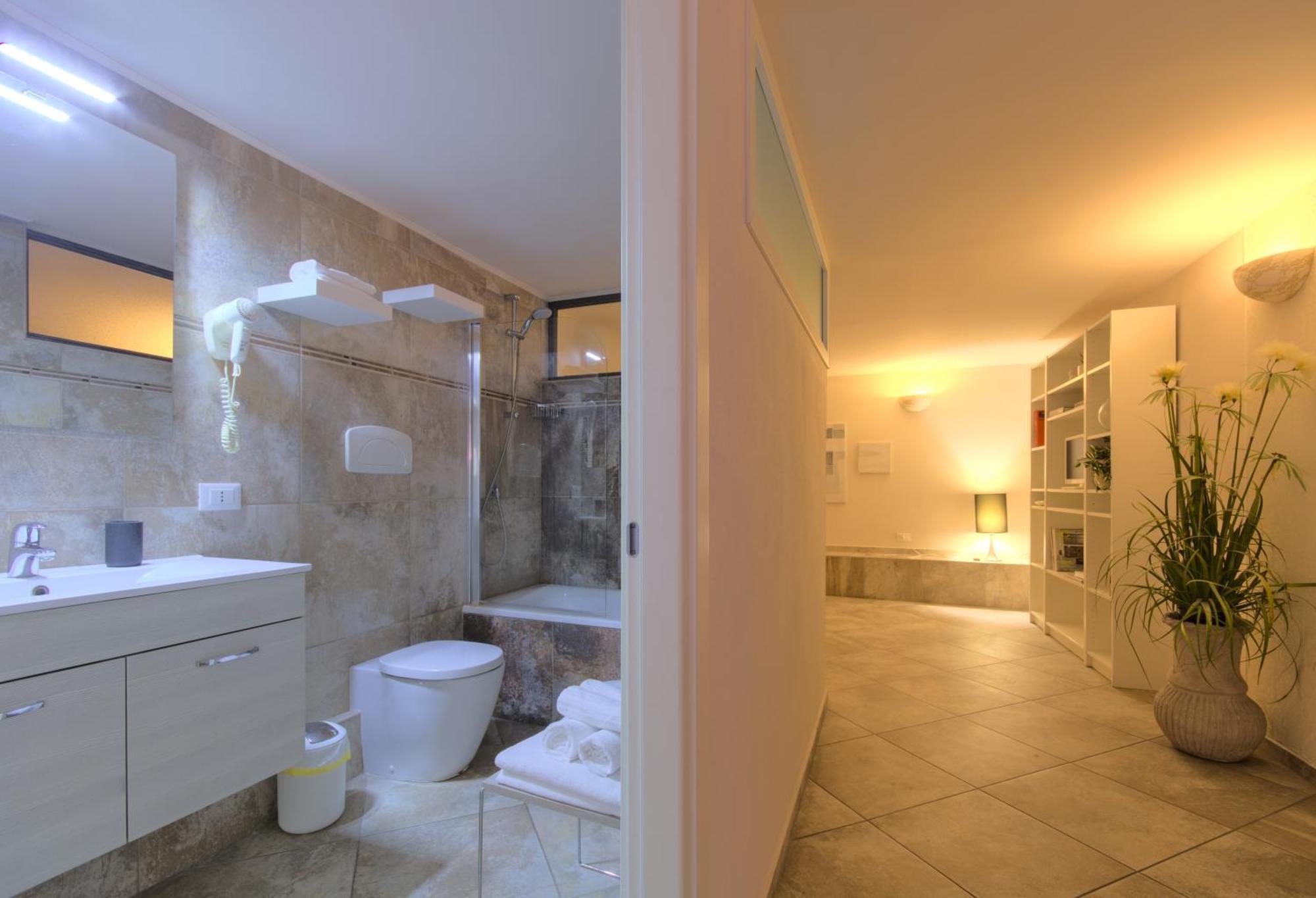 Imola Suites מראה חיצוני תמונה